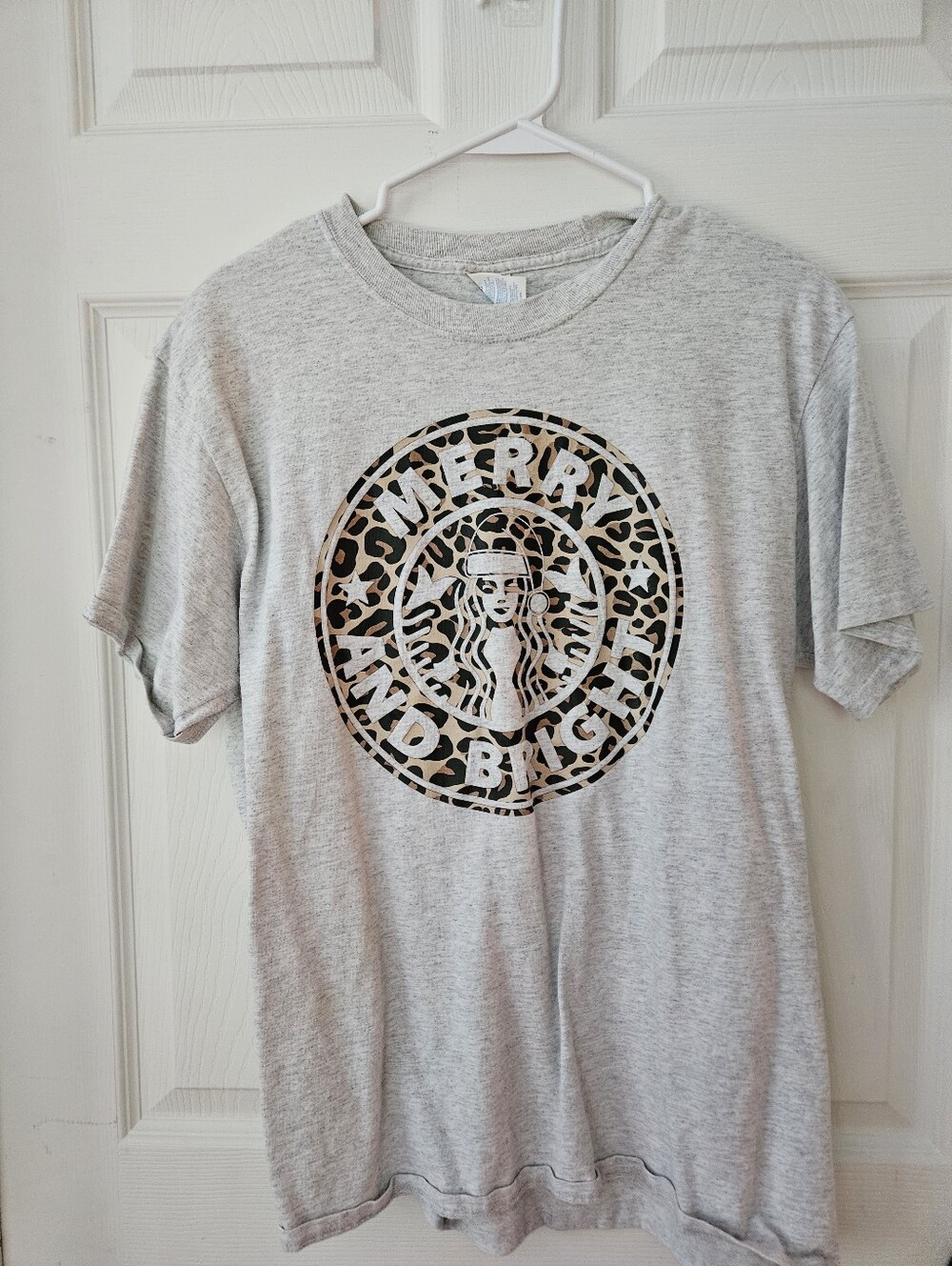 Gildan Heather Gray Short Sleeve Tee with Leopard Circle Graphic